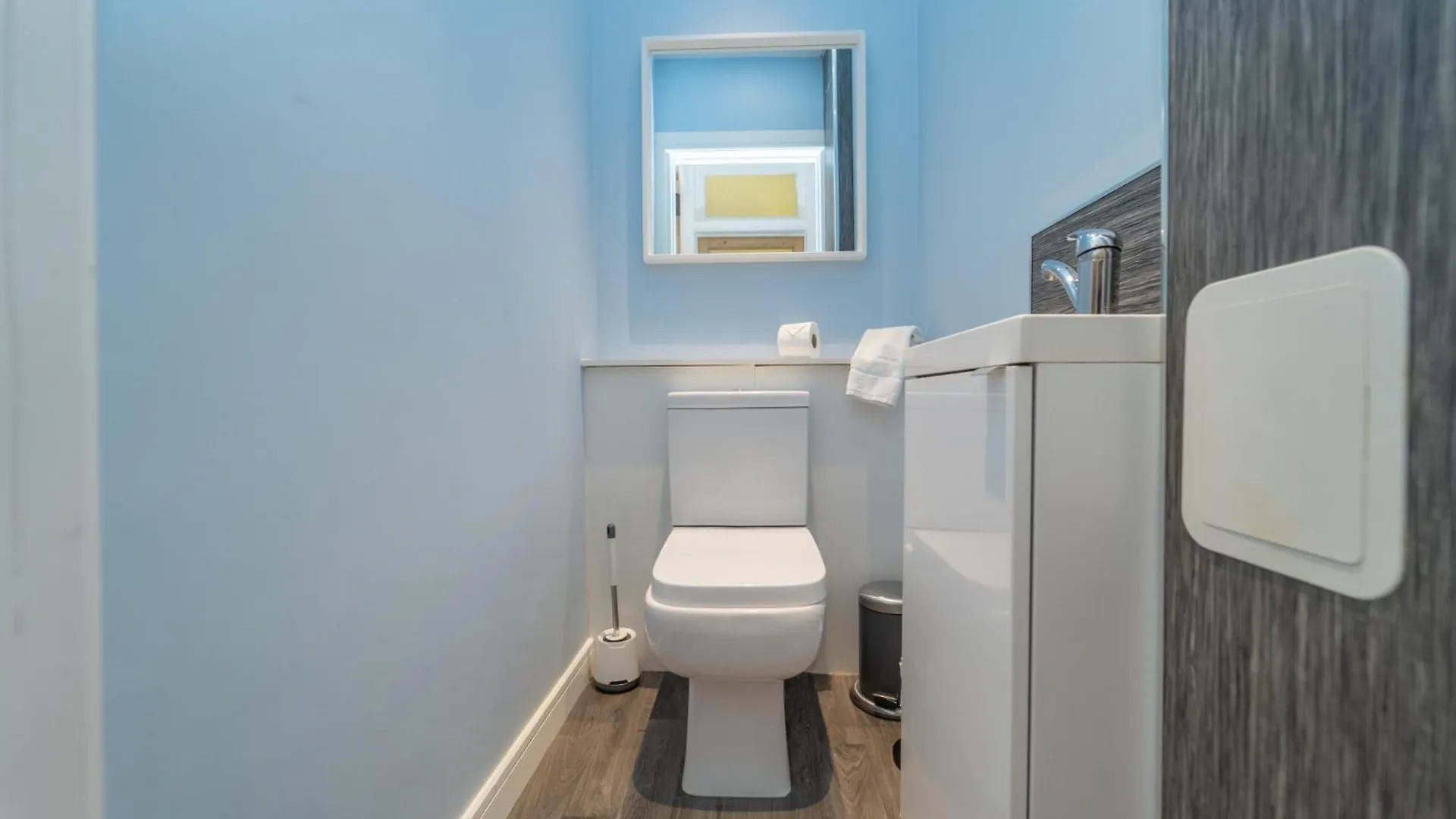 Beautiful Spacious Victorian Town House Apartment Edinburgh United Kingdom